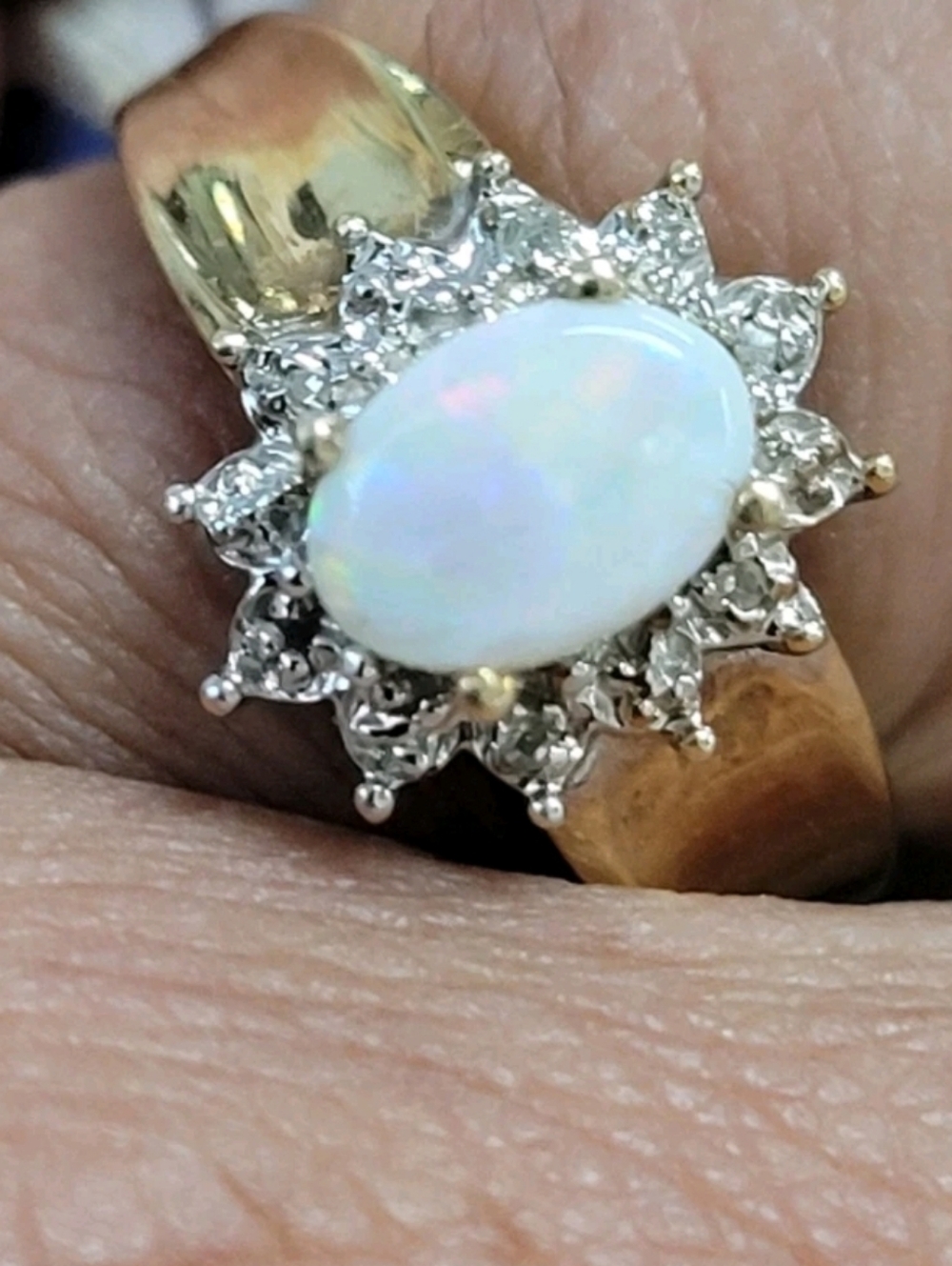 Opal Halo Diamond Vinttage Ring in Gold with White Opal Center 10k
